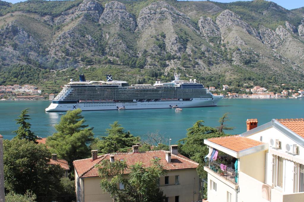 Apartments Luka Kotor Room photo