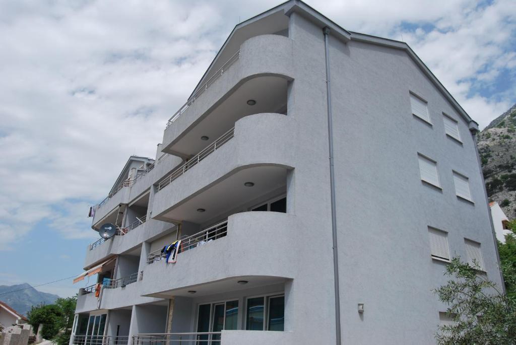 Apartments Luka Kotor Exterior photo